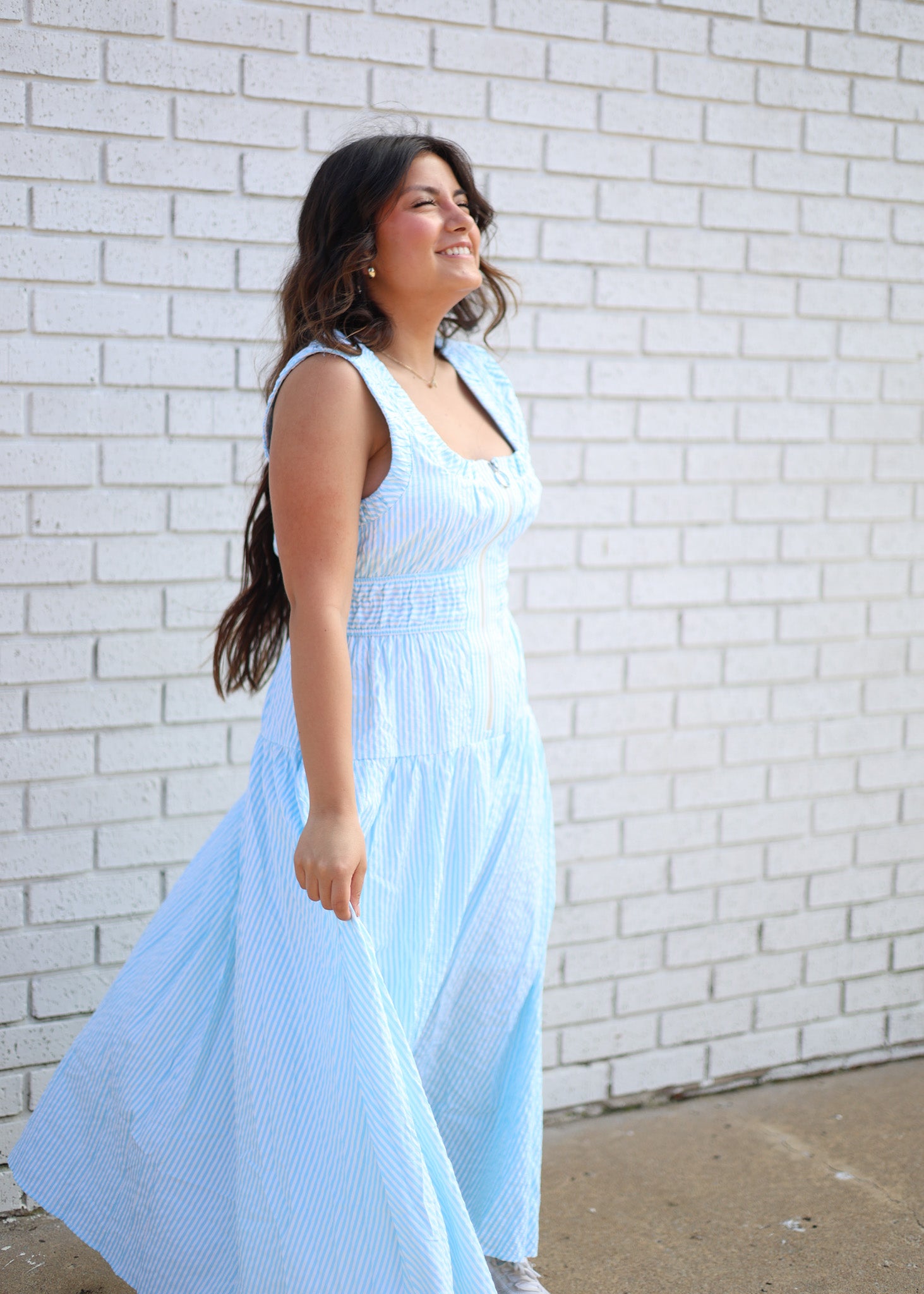 AQUA STRIPE RUSCHED SQUARE NECK SLEEVELESS ZIP FRONT MIDI DRESS W/ELASTIC WAIST