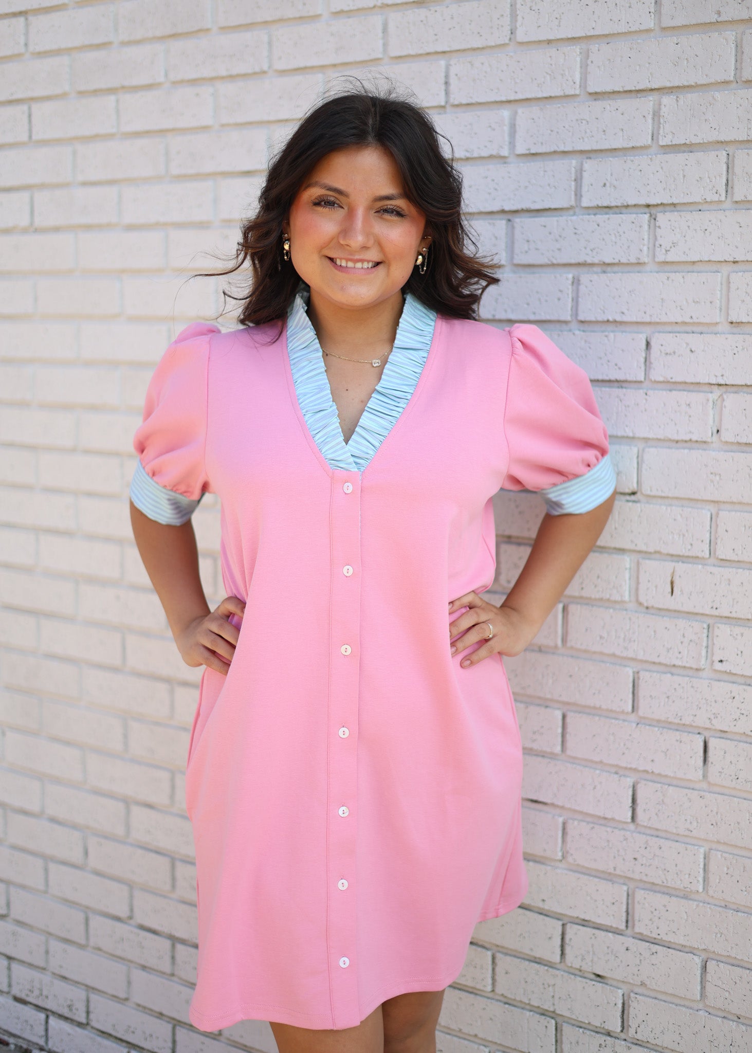 PINK BUTTON DOWN DRESS W/CONTRAST STRIPE ACCENT CUFF AND RUFFLE COLLAR