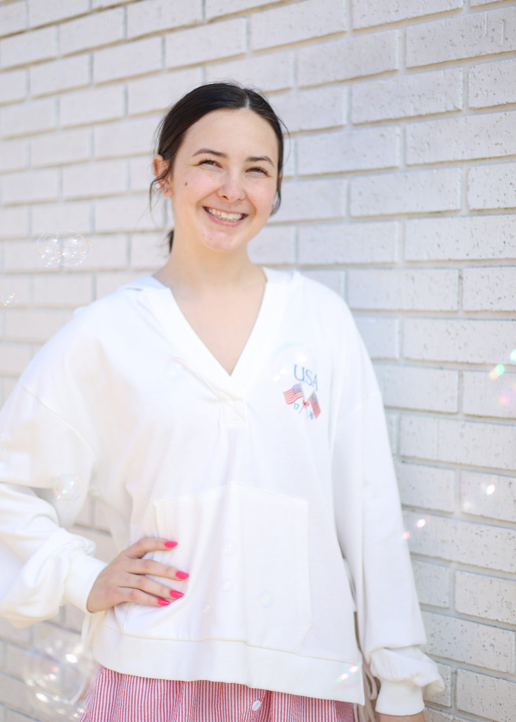 USA EMBROIDERED WHITE OVERSIZED V-NECK HOODIE WITH SIDE SLIT & STRING TIES