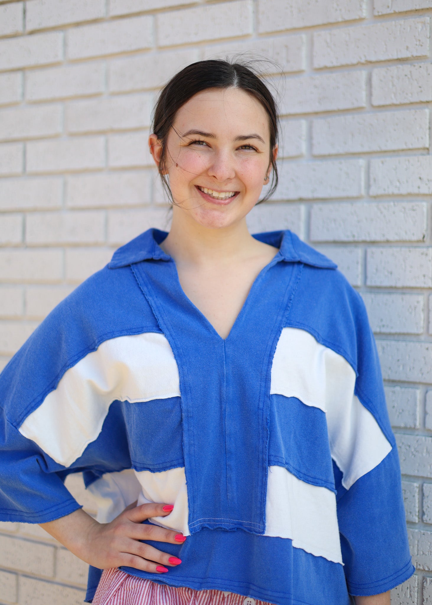 BLUE & WHITE CUT EDGE COLOR BLOCK WASHED COTTON OVERSIZED CROPPED TOP