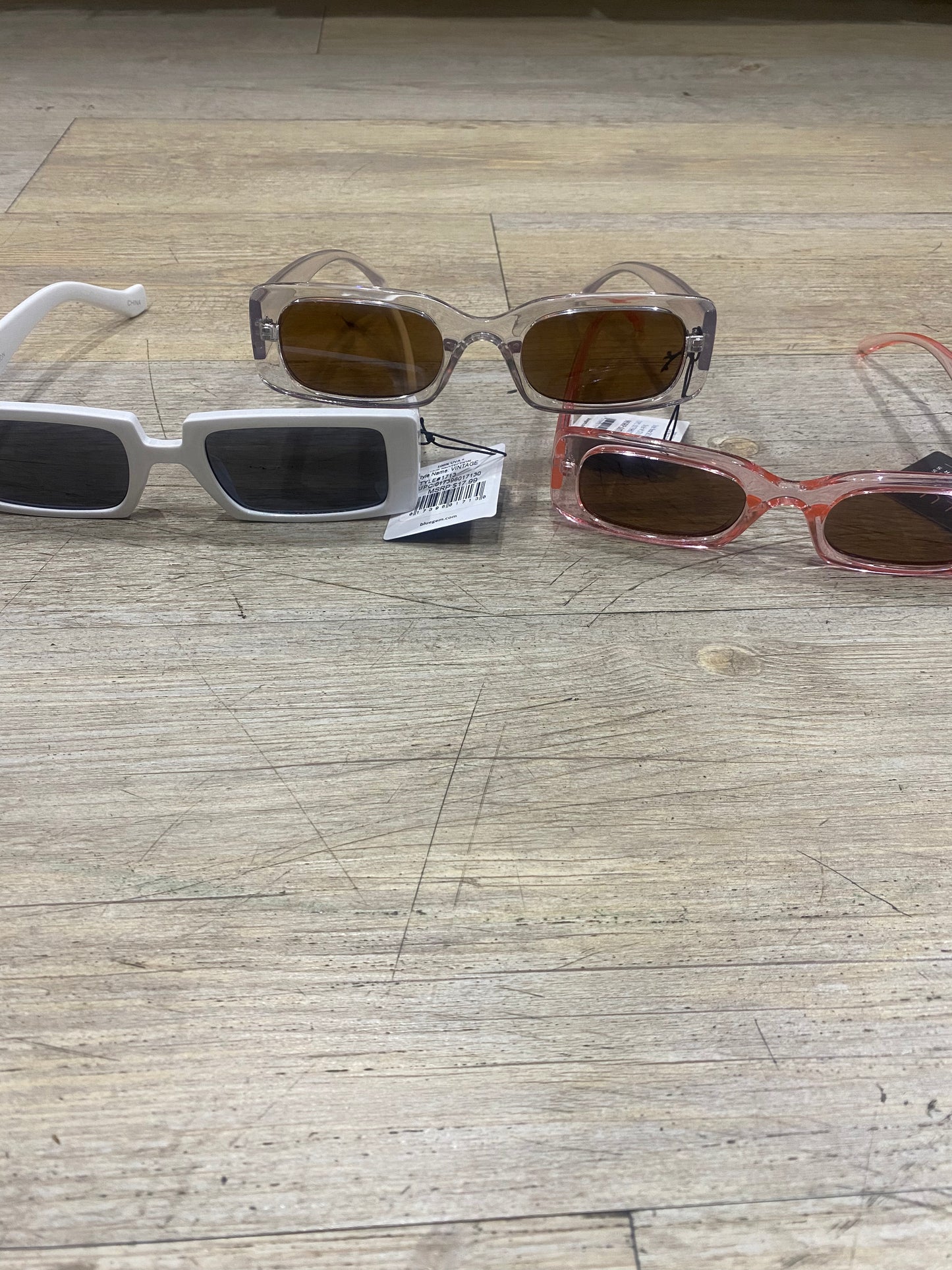 ROSE RECTANGLE SUNGLASSES - Pharm Favorites by Economy Pharmacy