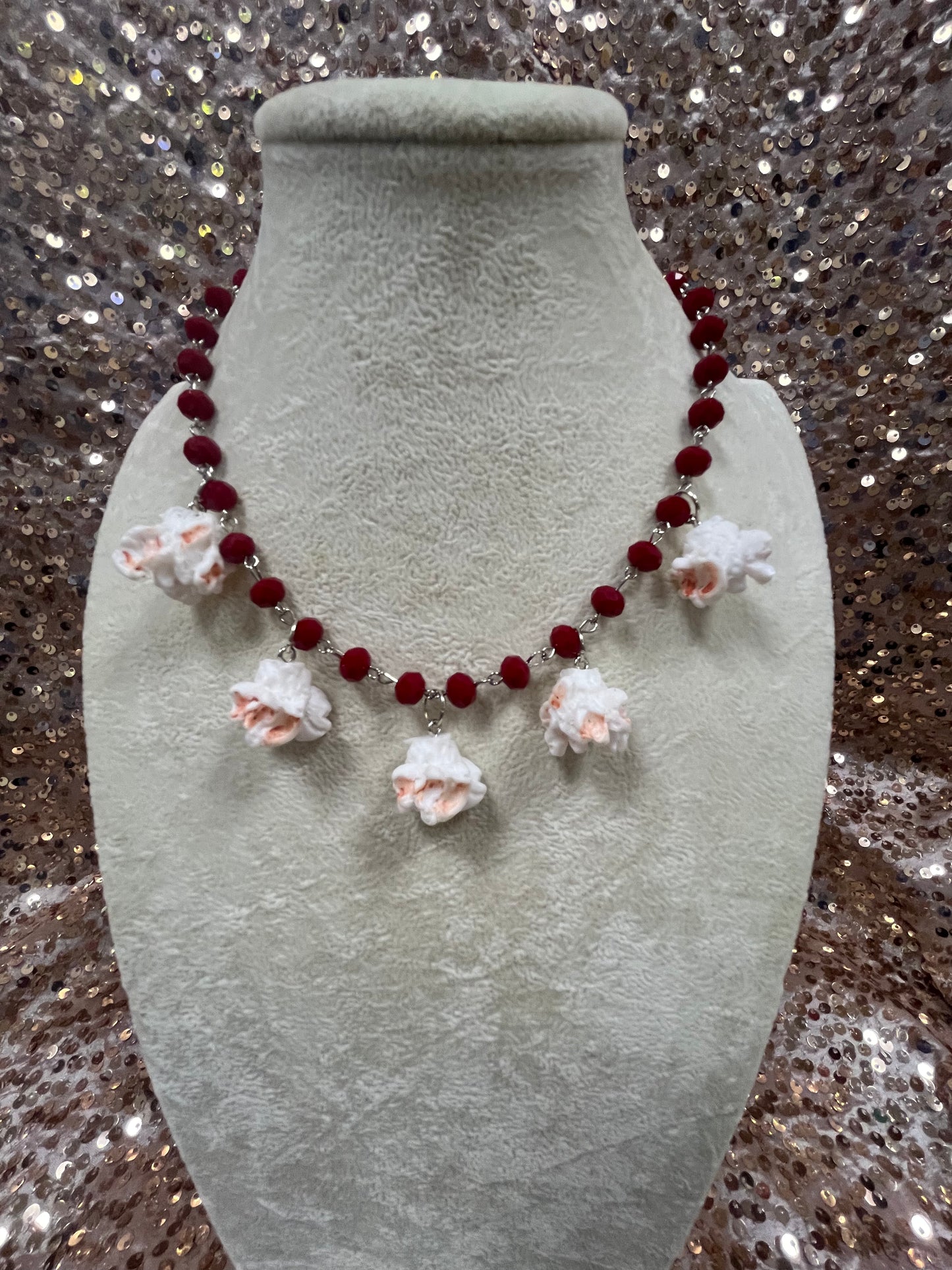 POPCORN NECKLACE