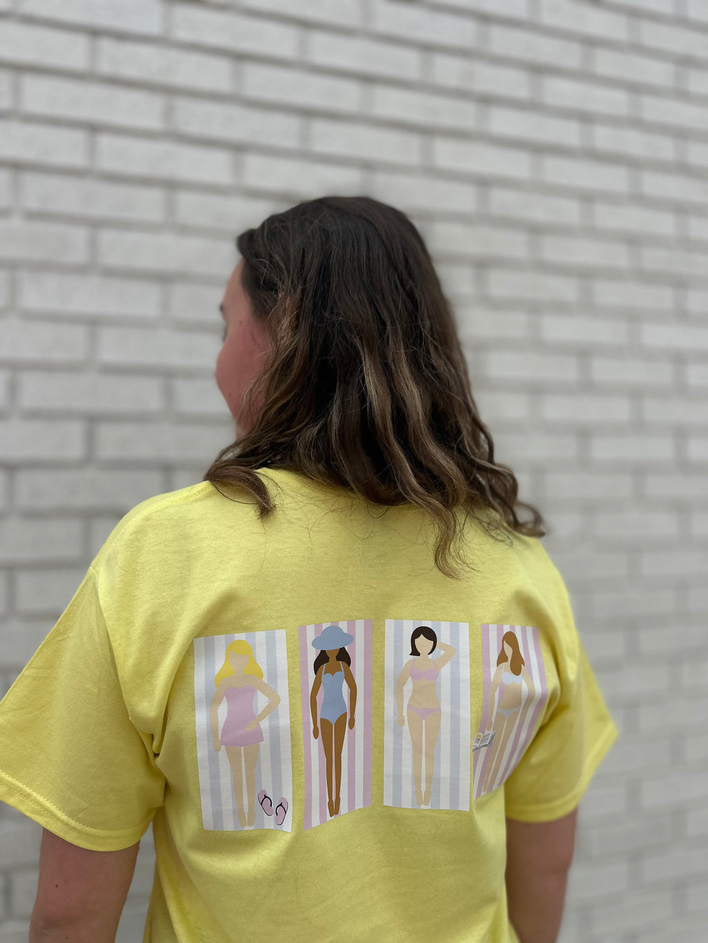 YELLOW CARLTON LANDING BEACH LADIES TSHIRT