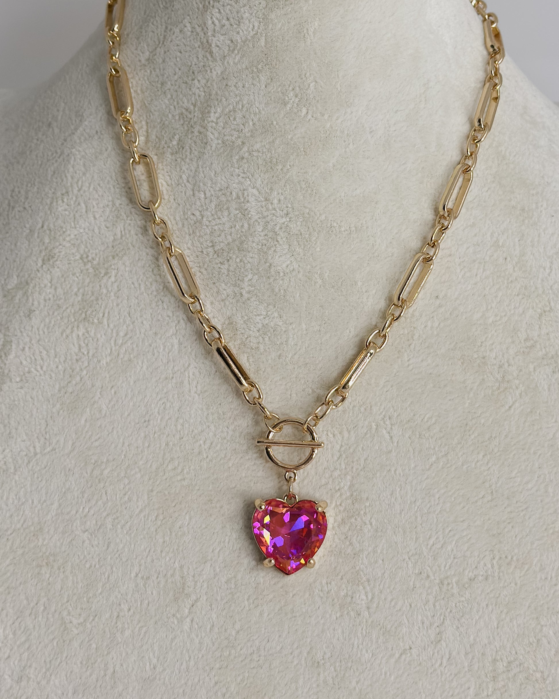 GOLD PAPERCLIP NECKLACE WITH TOGGLE CLASP AND NEON PINK HEART GEM PENDANT - Pharm Favorites by Economy Pharmacy