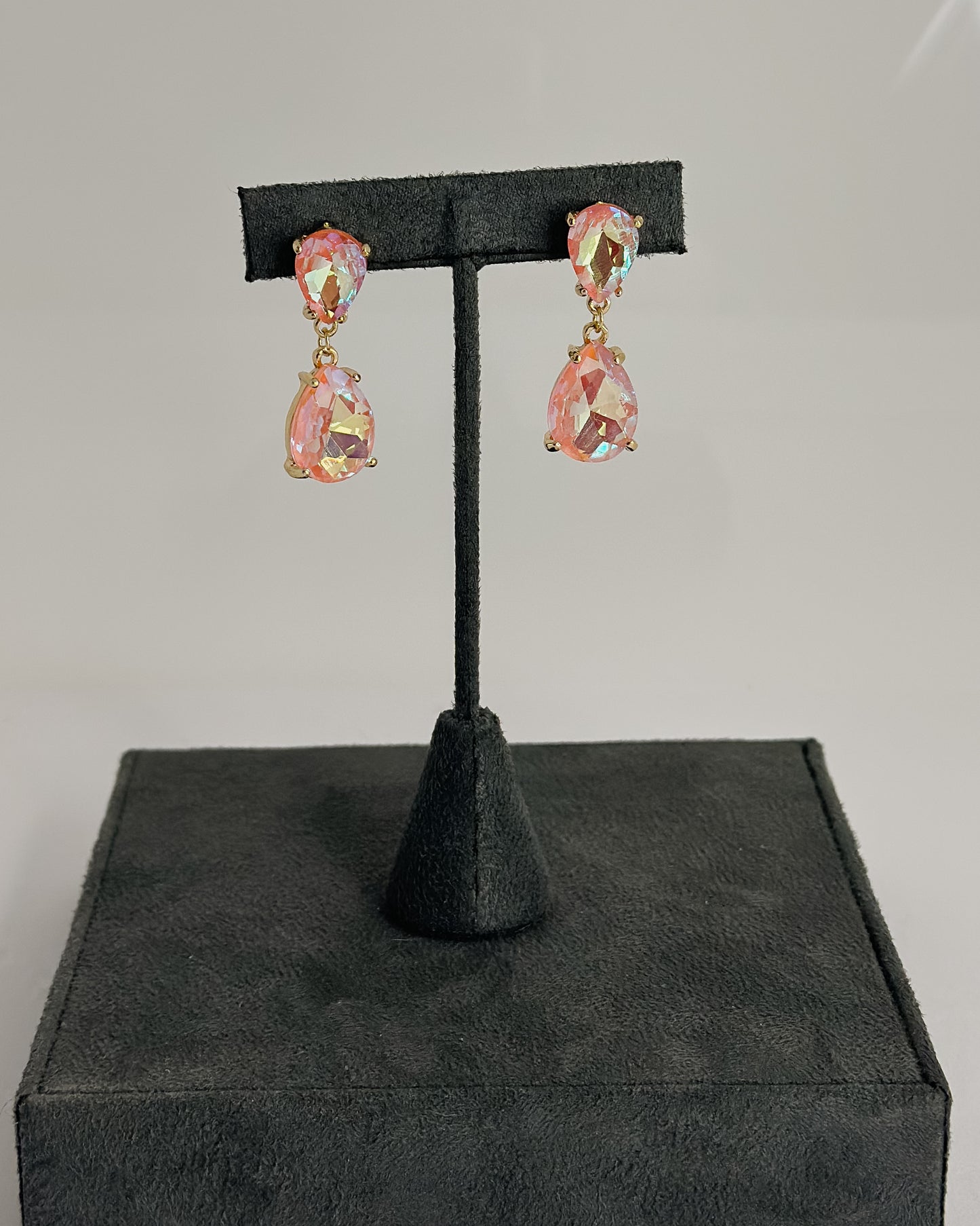 LIGHT IRIDESCENT PINK DOUBLE TEAR DROP EARRINGS