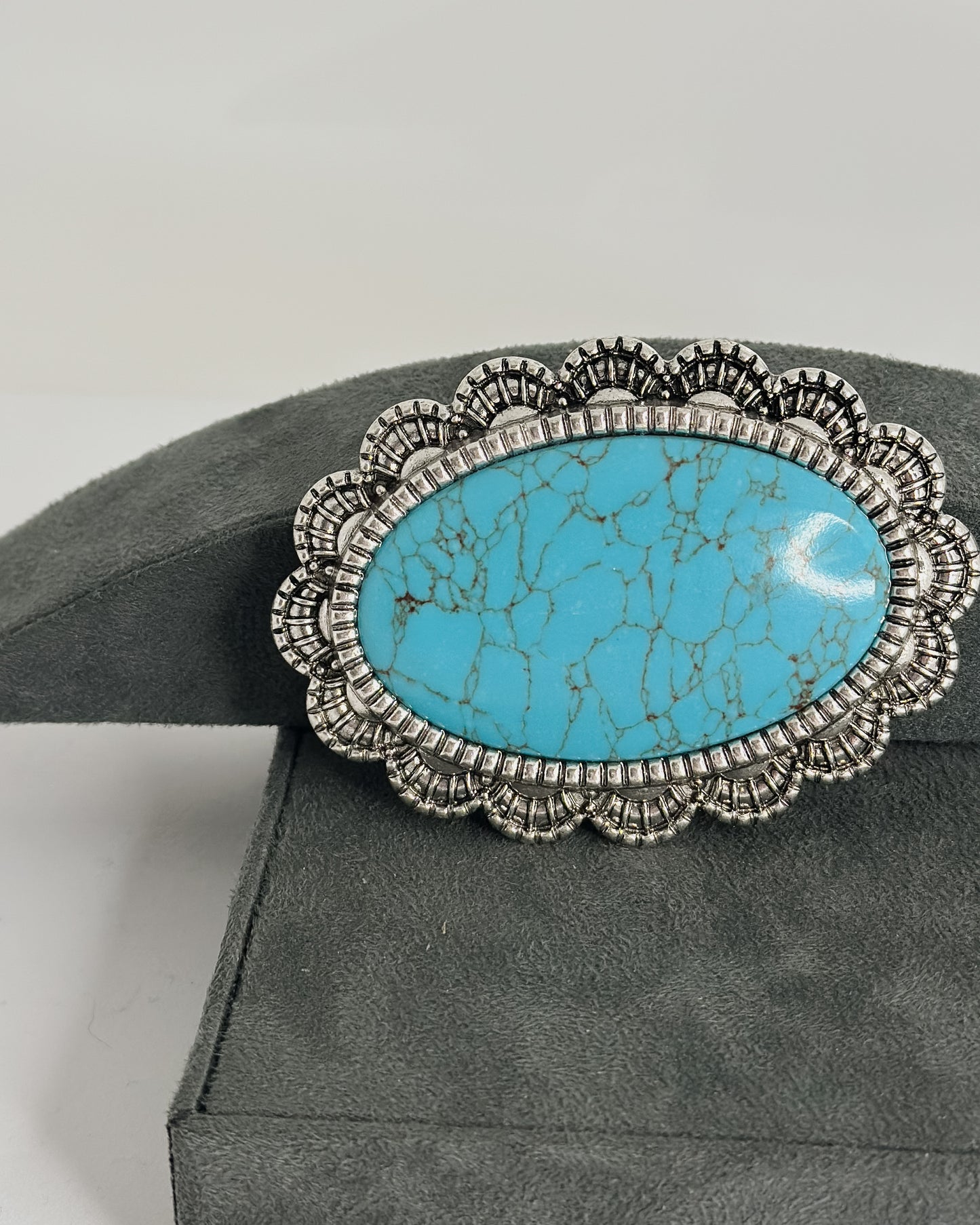 TURQUOISE & SILVER OVAL BELT BUCKLE