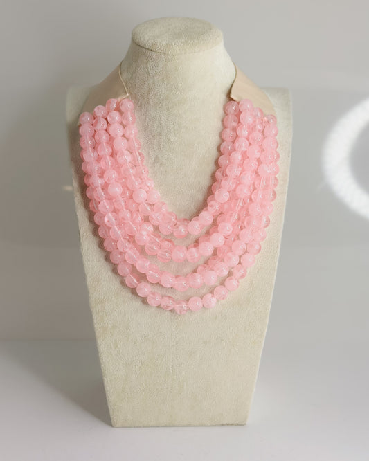 SEVEN STRAND BEADED NECKLACE WITH MAGNETIC CLOSURE