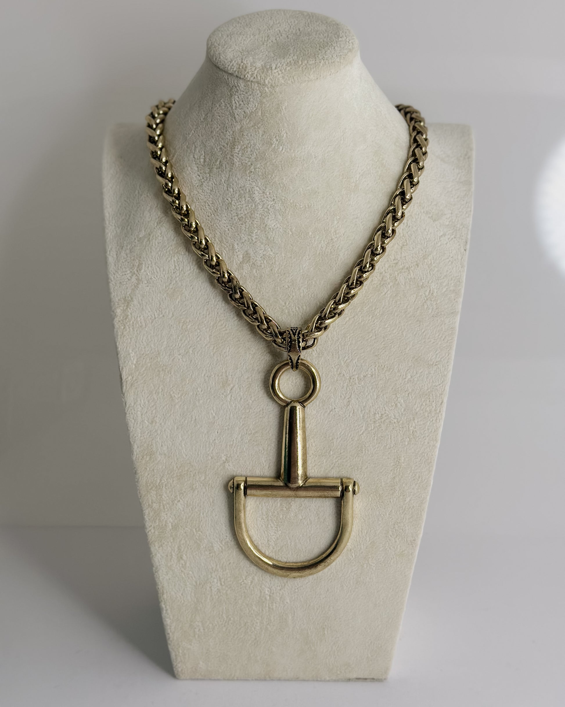 OVERSIZED HORSEBIT NECKLACE - Pharm Favorites by Economy Pharmacy