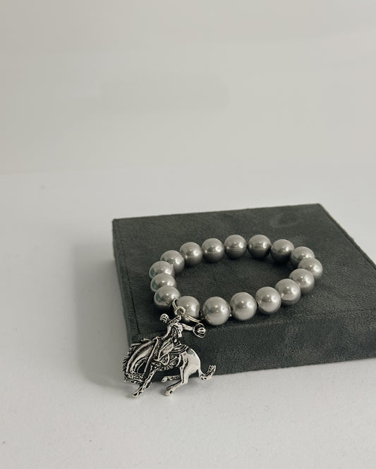 SILVER BEAD BRACELET W/OVERSIZED CHARM
