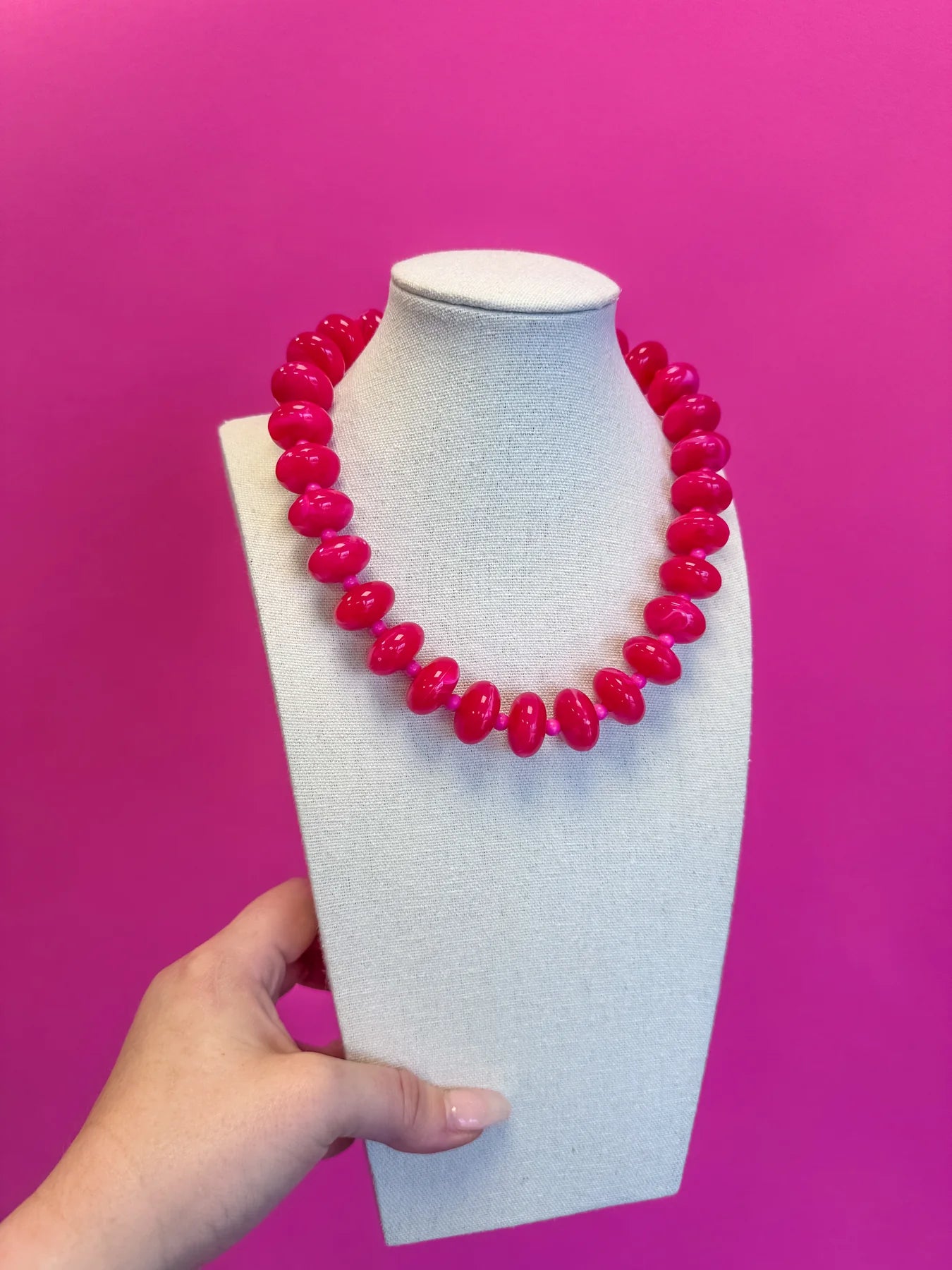 CIRCLE BAUBLE BALL NECKLACE