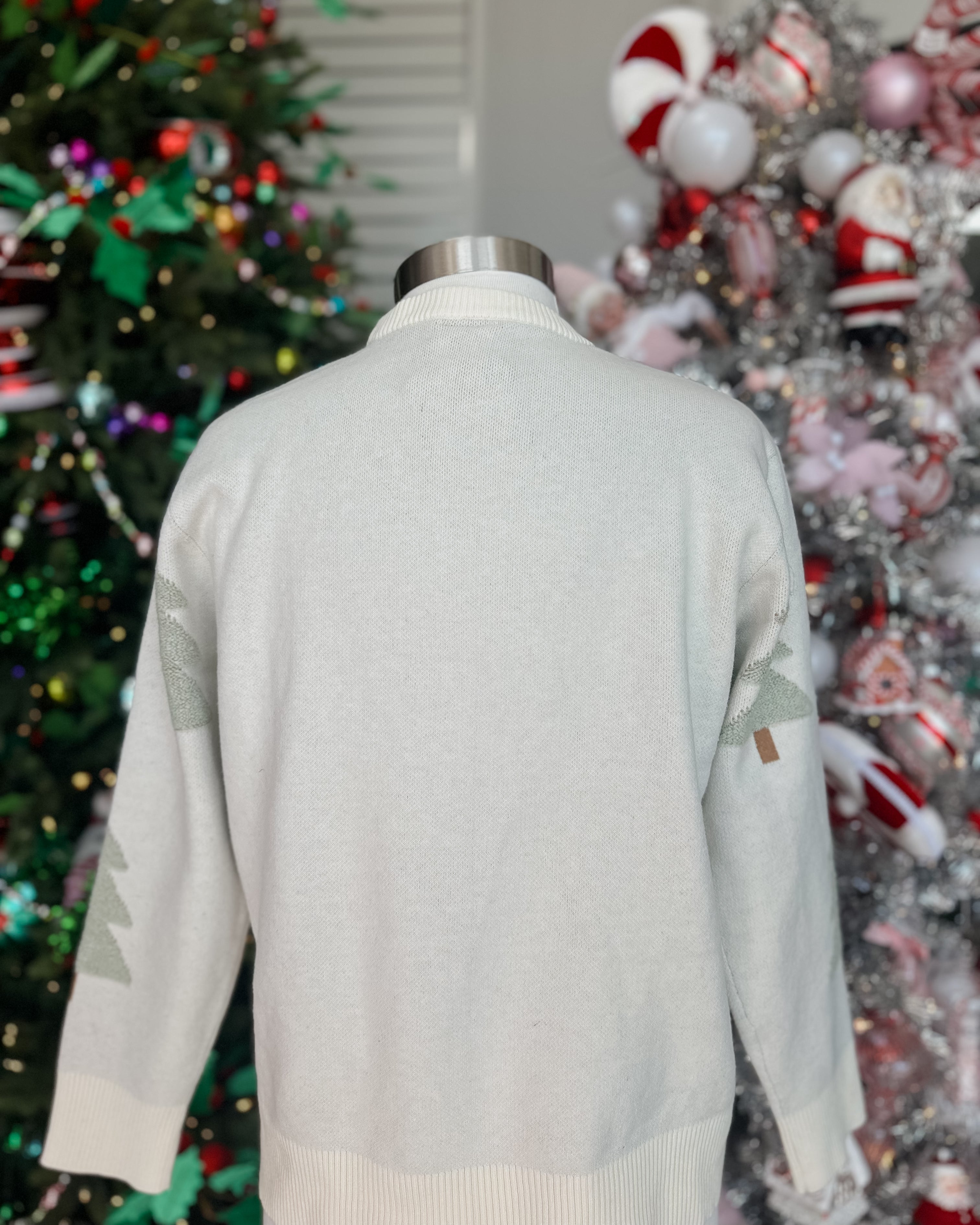 IVORY KNIT 3-D CHRISTMAS TREE SWEATER