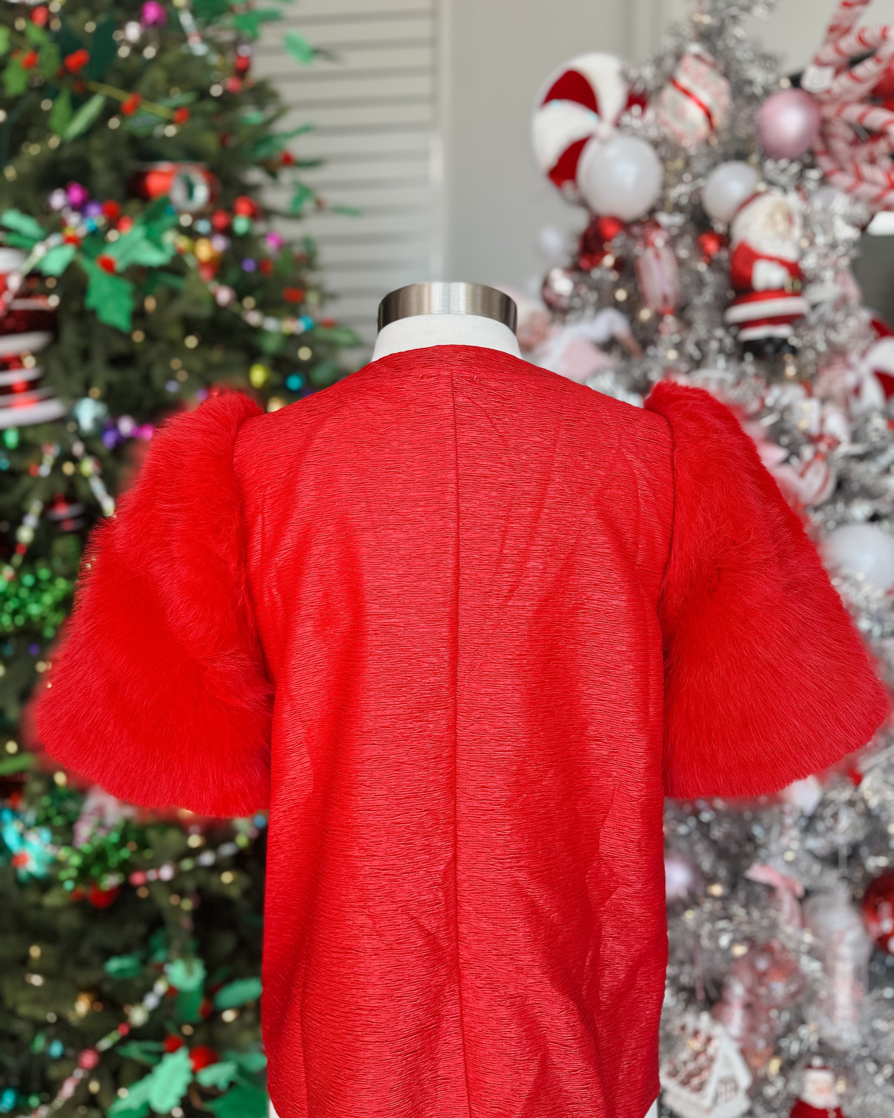 RED FLUFFY FAUX FUR SHORT SLEEVE TOP