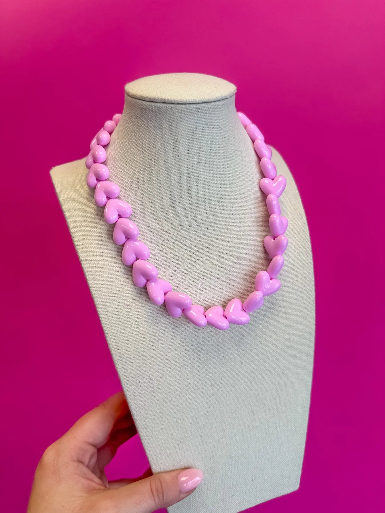 HEART NECKLACE