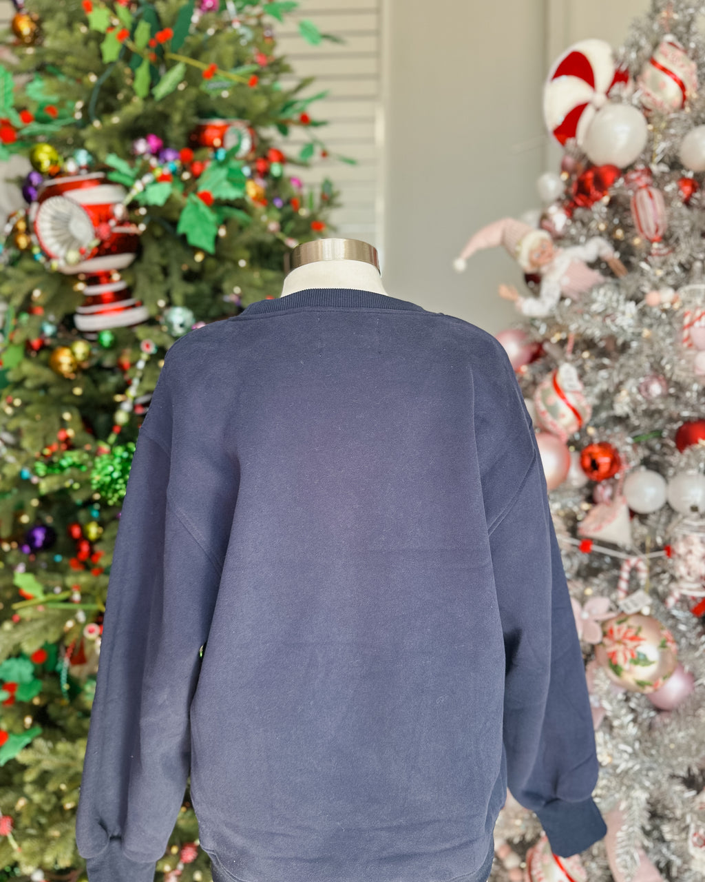 NAVY MERRY SWEATSHIRT