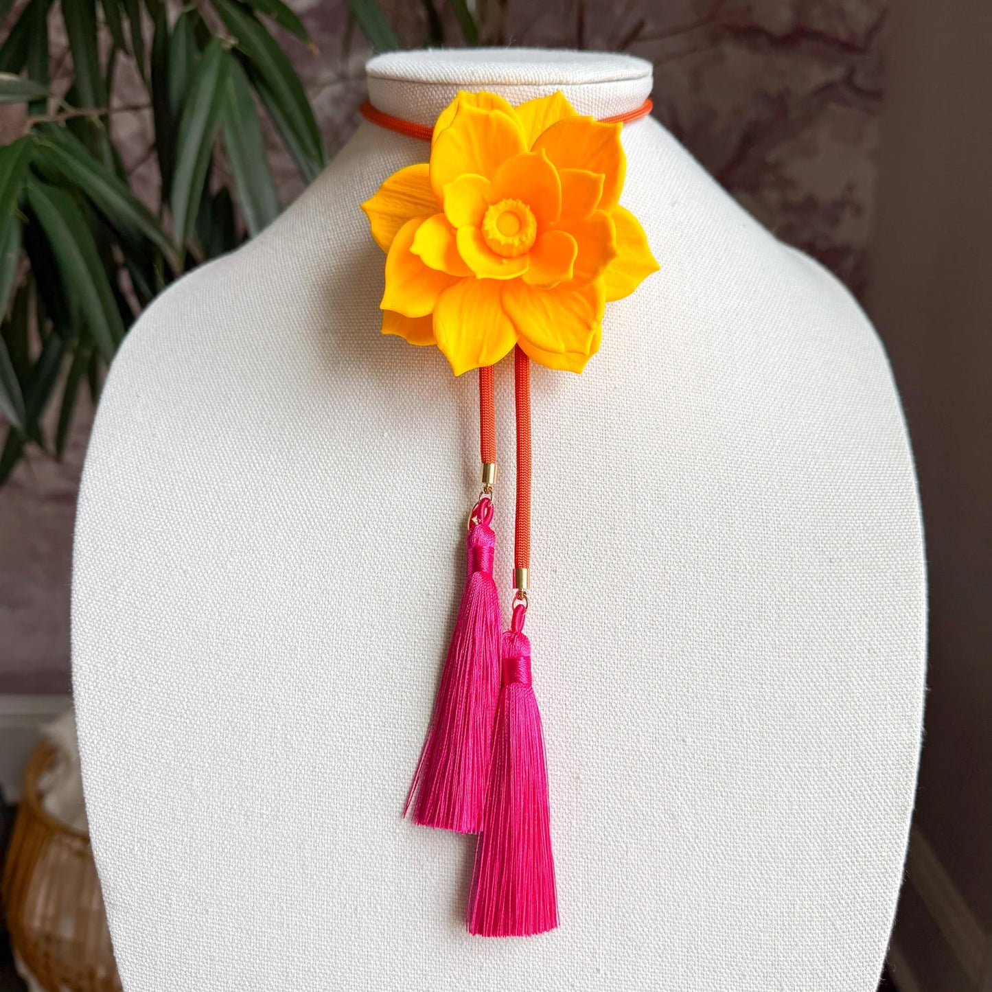 LOTUS FLOWER BOLO NECKLACE