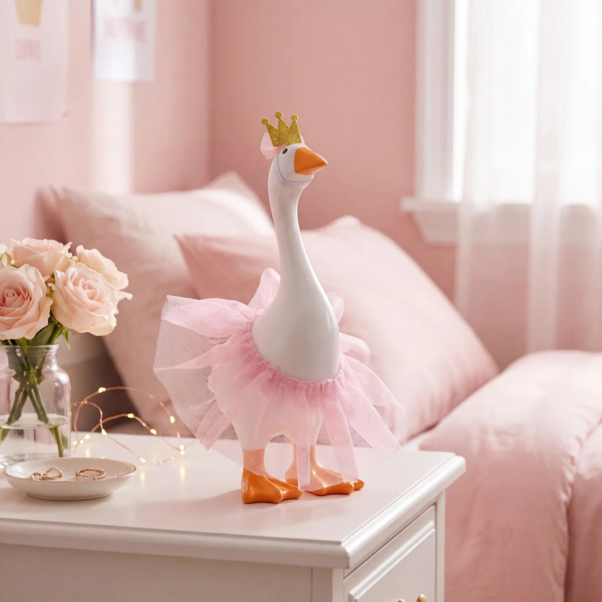 GORDY THE TABLETOP GOOSE ACCESSORY SET
