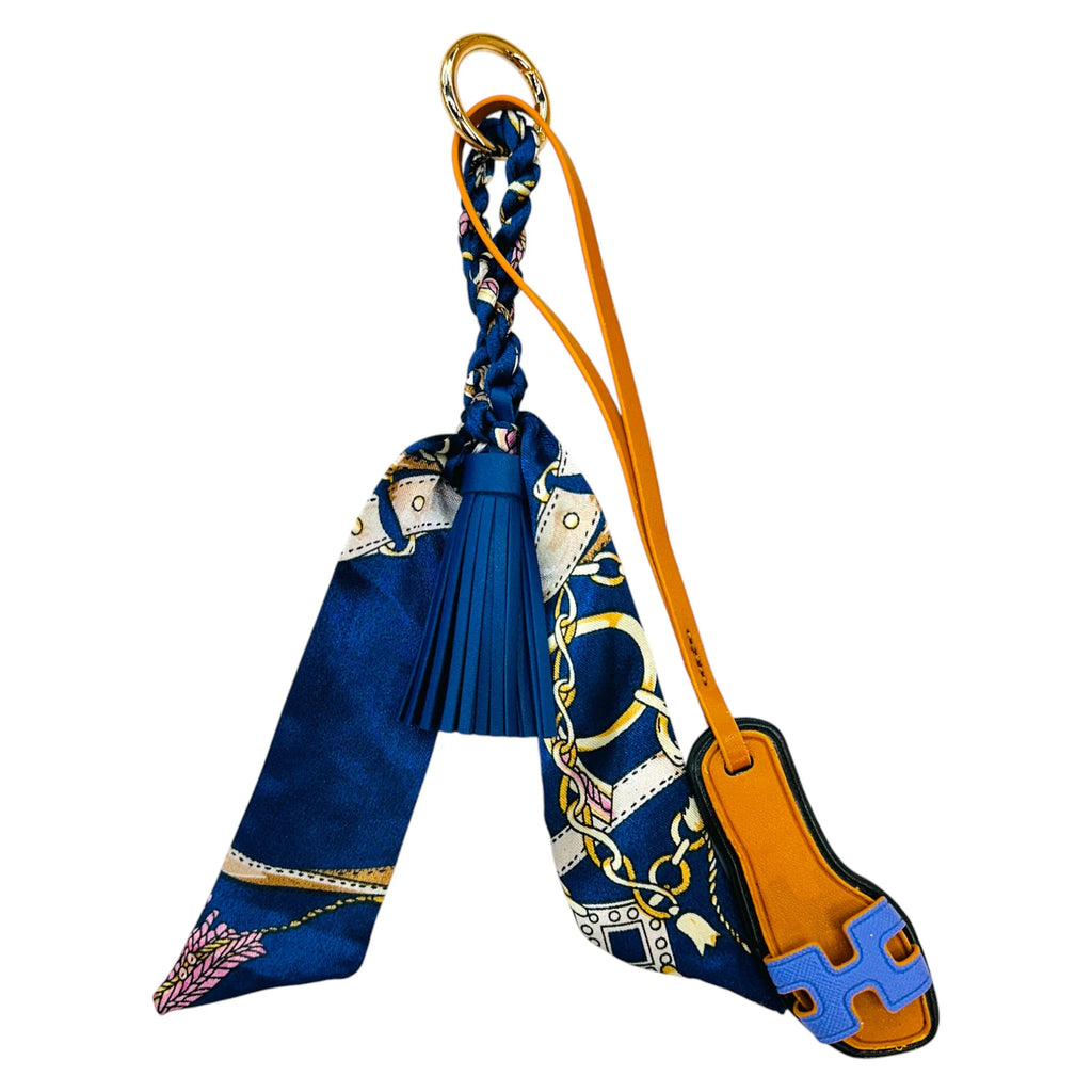 SLIDE SCARF BAG CHARM