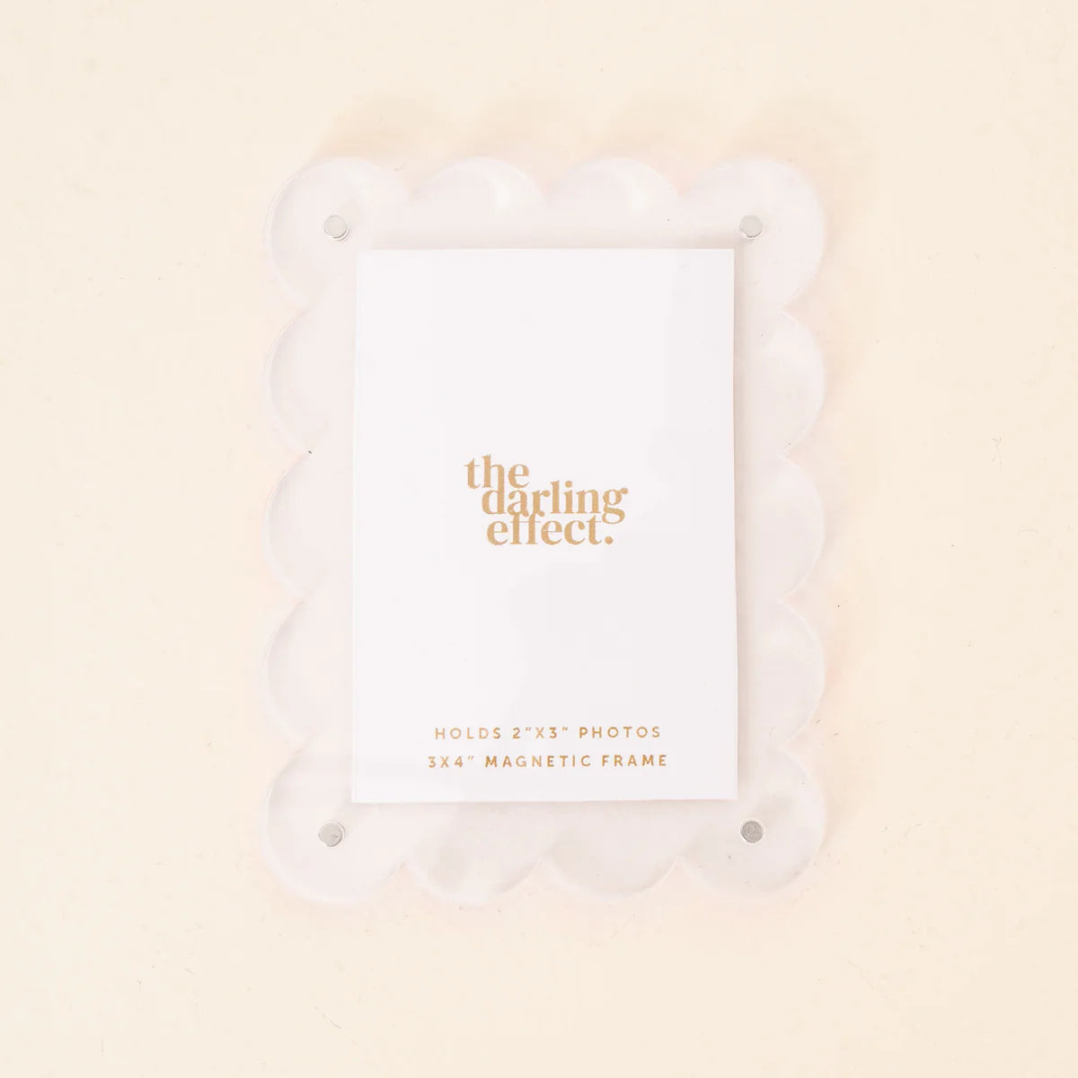 MINI SCALLOPED ACRYLIC PICTURE FRAME MAGNET