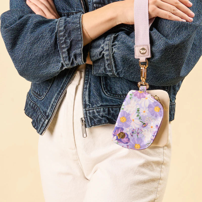 DYNAMIC DUO POUCH WRISTLET