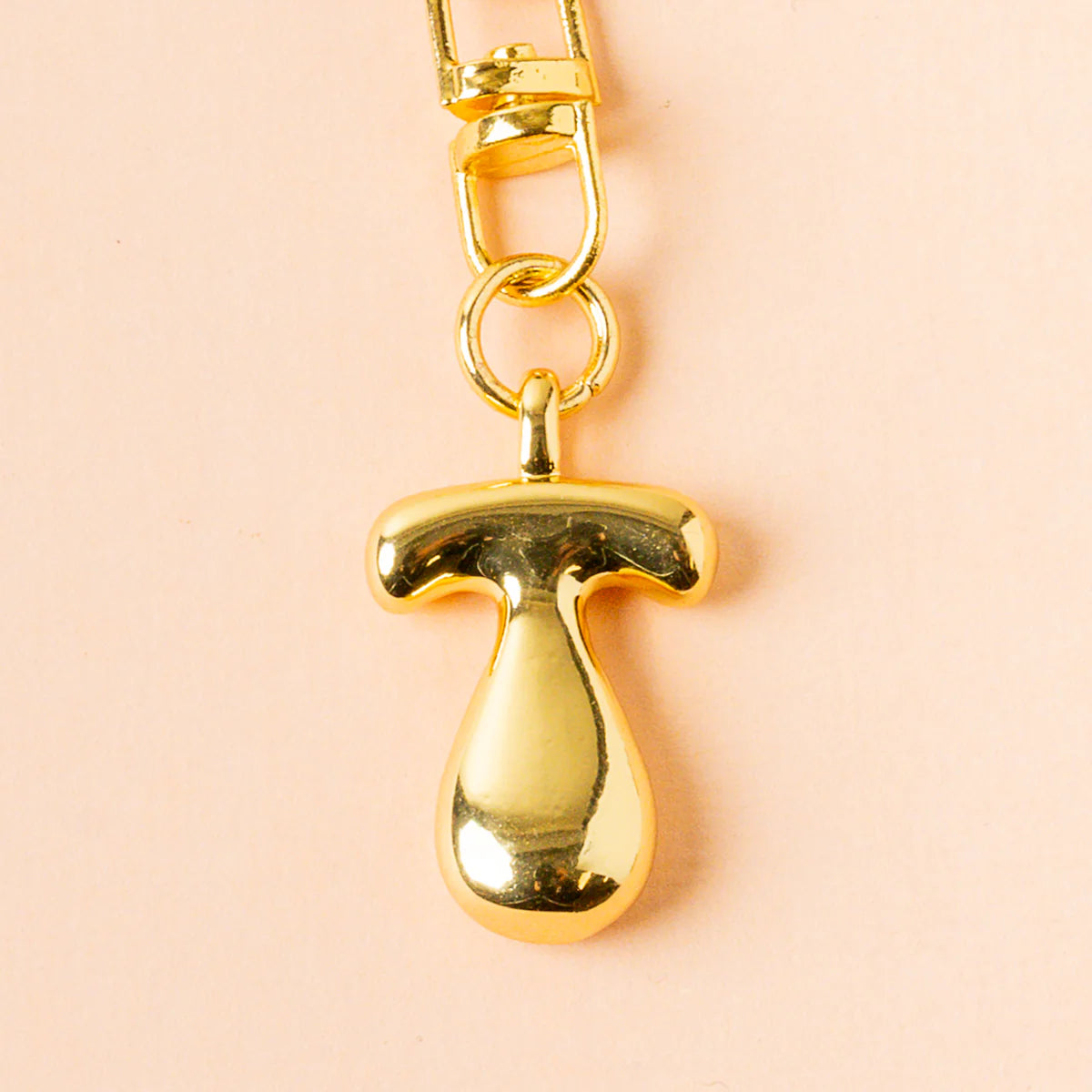 GOLD BUBBLE LETTER KEYCHAIN