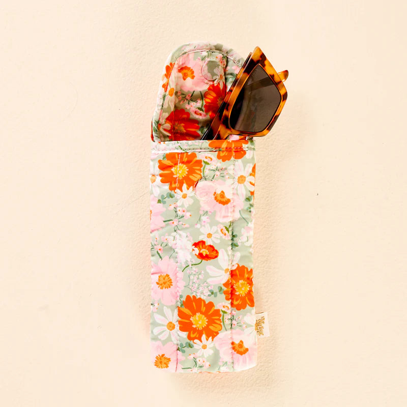 QUILTED SUNGLASSES CASE