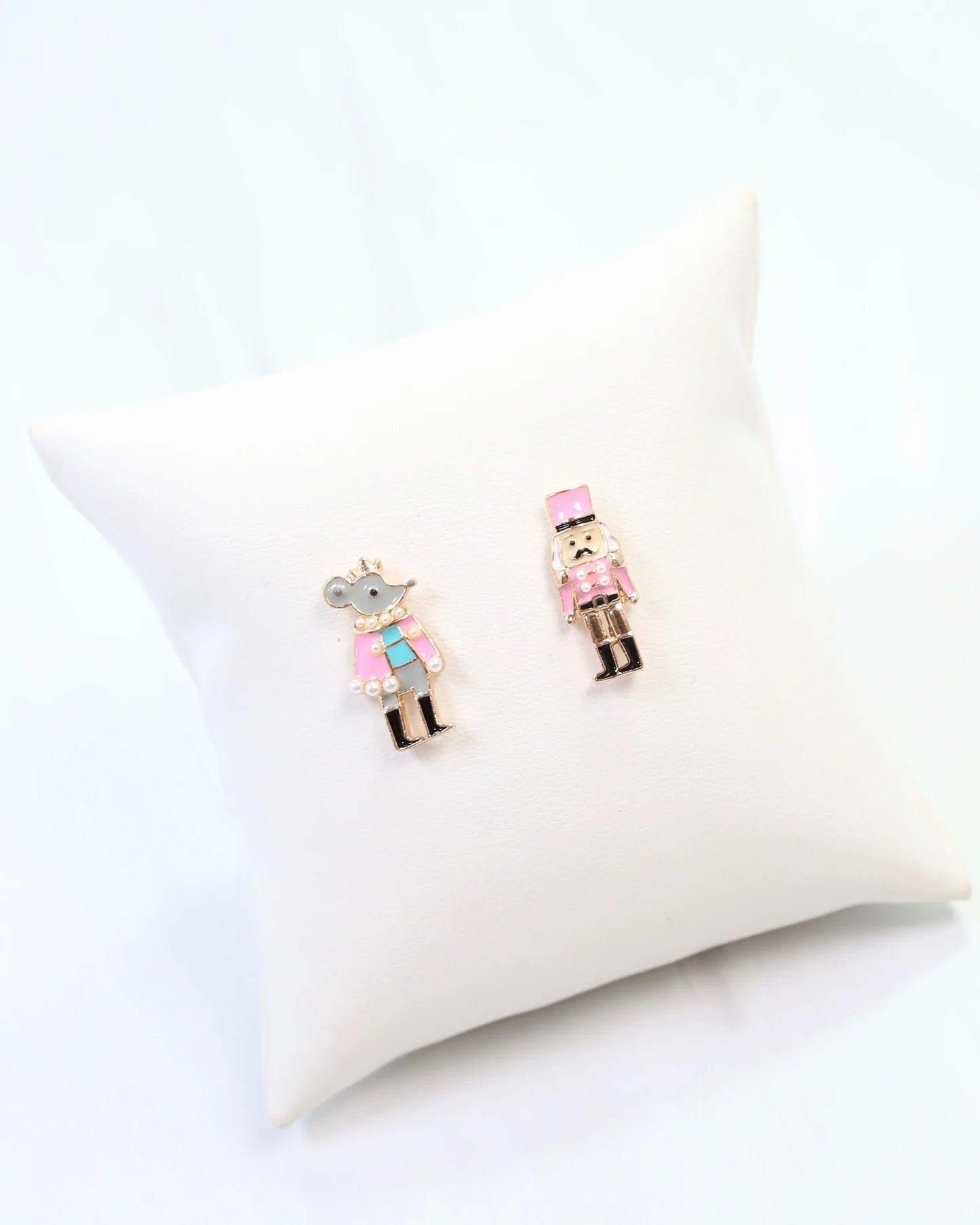 NUTCRACKER SUITE DREAMS EARRING
