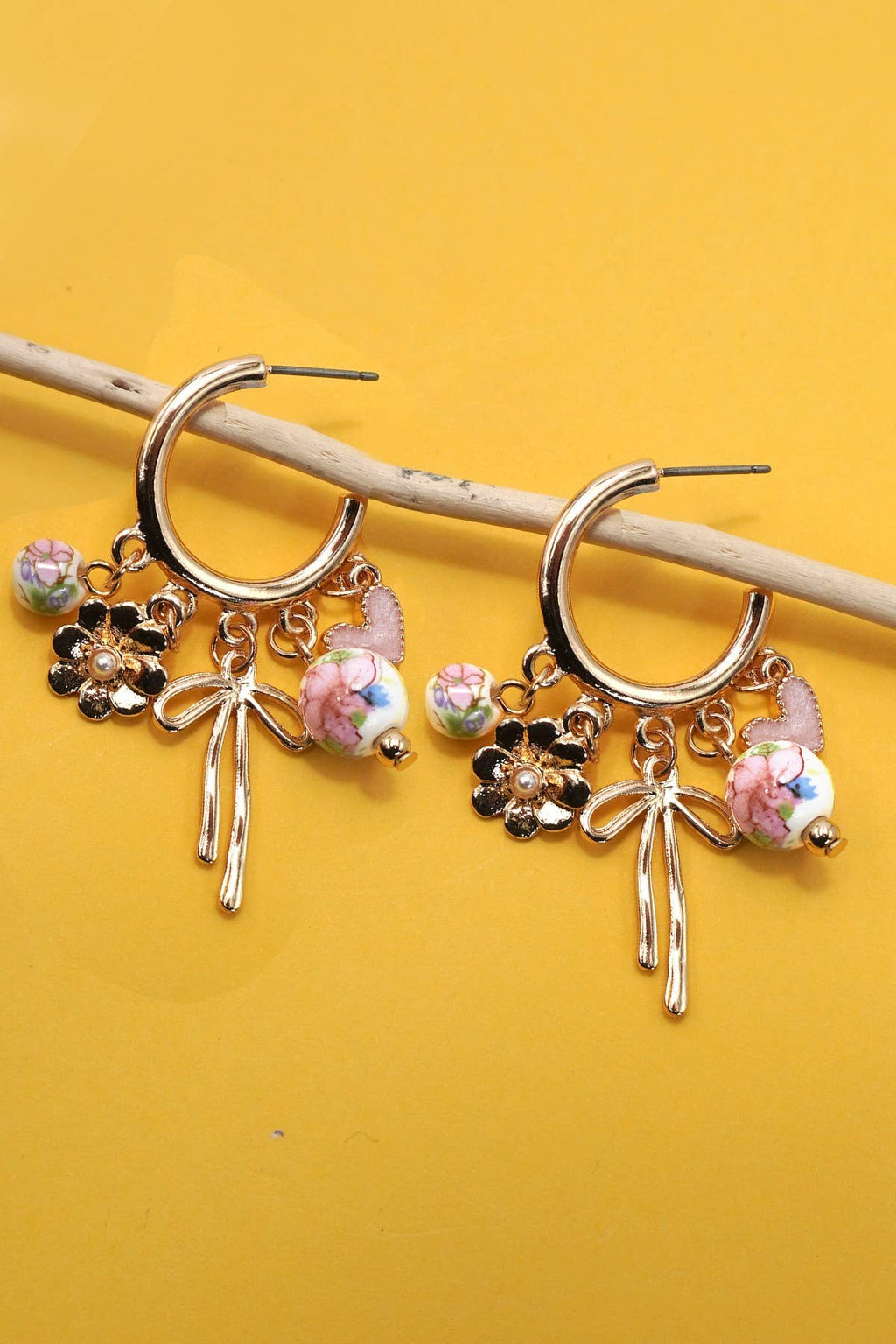 CERAMIC PORCELAIN BOW FLOWER CHARM DROP HOOP | 80E6644
