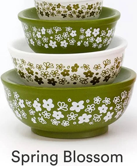 MINI PYREX-INSPIRED MIXING BOWLS STACKABLE DISPLAY SET