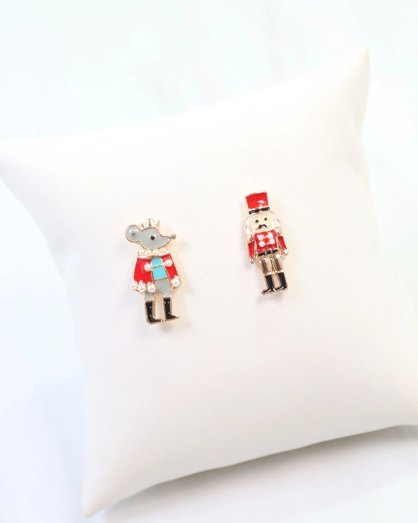 NUTCRACKER SUITE DREAMS EARRING