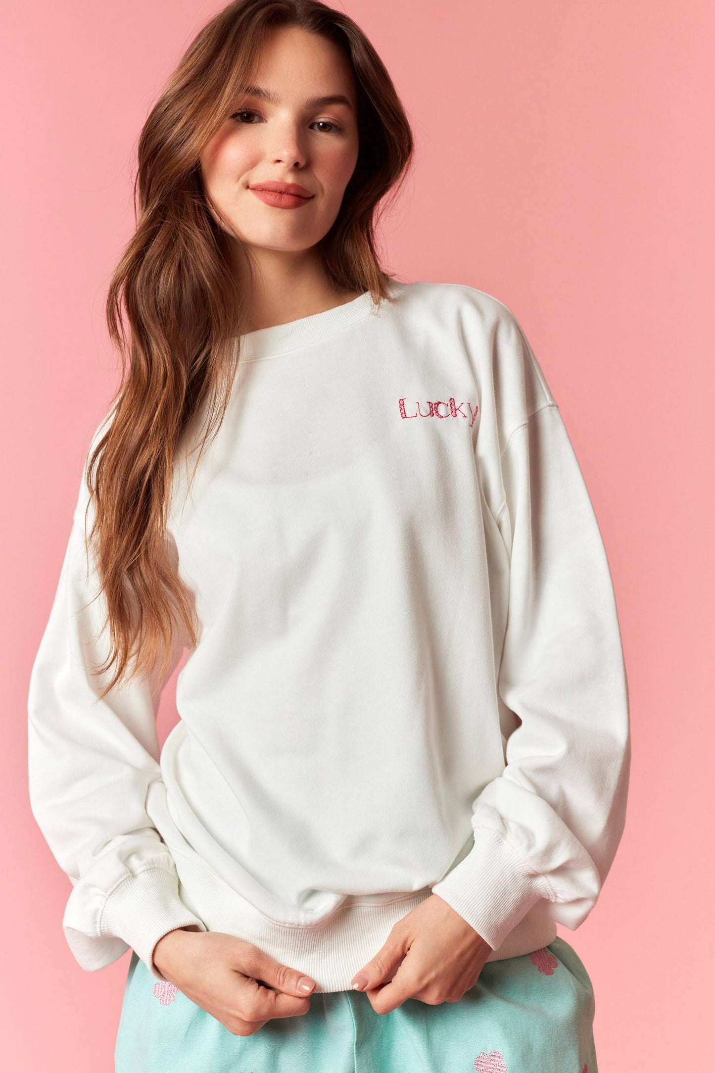 LUCKY EMBROIDERED SWEATSHIRT