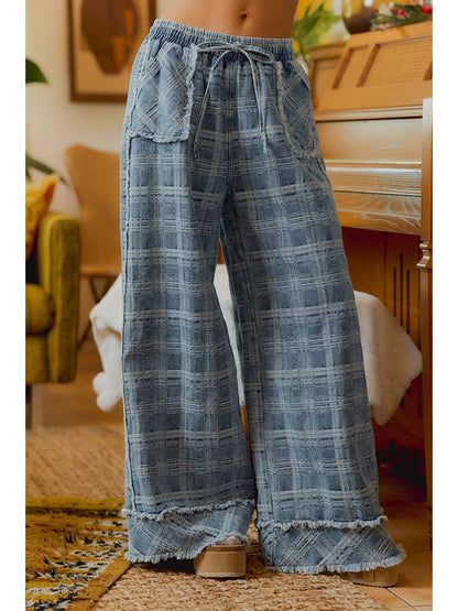 WASHED DENIM FRAYED WIDE LEG JEANS WITH DUAL POCKETS