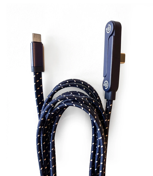 STANDING OVATION USB-C CHARGING CORD - NAVY & WHITE