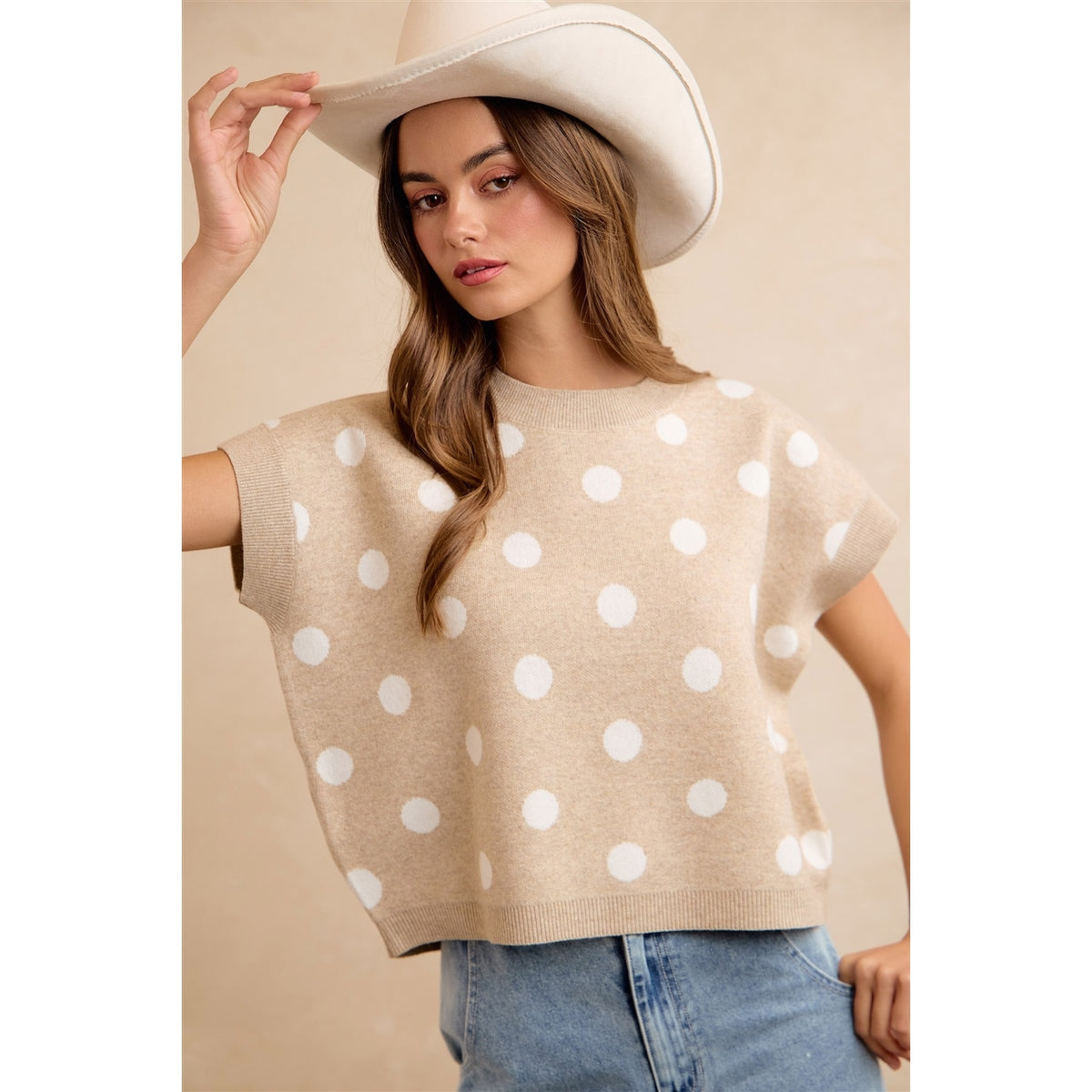 BEIGE & IVORY POLKA DOT KNIT SLEEVELESS TOP