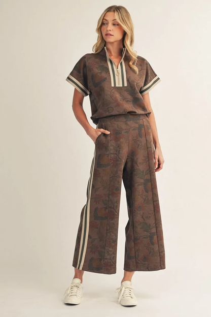 BROWN FRONT ZIP FLORAL 2PC TOP & PANT SET