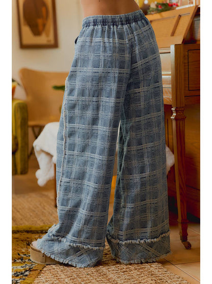 WASHED DENIM FRAYED WIDE LEG JEANS WITH DUAL POCKETS