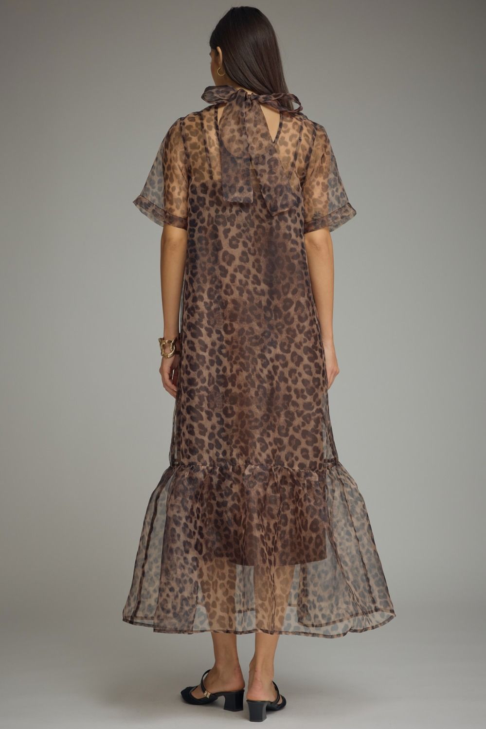 BROWN LEOPARD PRINT  SHORT SLEEVE MIDI DRESS WITH HIGH NECK & BACK TIE DETAIL (Copy)