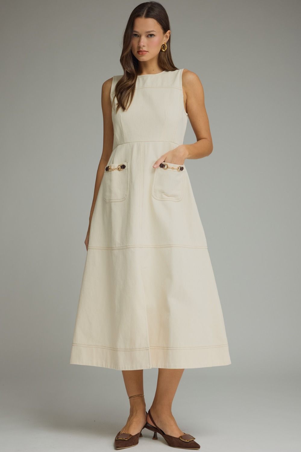 ECRU SLEEVELESS MIDI DRESS W.HORSEBIT ACCENT DETAIL