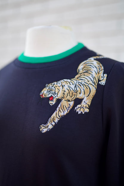 NAVY LONG SLEEVE TOP WITH TIGER EMBROIDERY