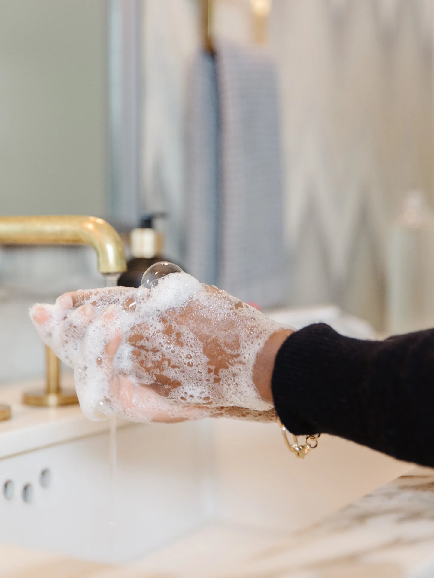 Hand Soap Fresh Linen 16oz