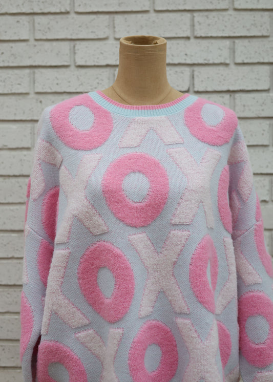 LT BLUE/PINK XOXO SWEATER